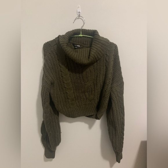 Fashion Nova Shirt - Picture 1 of 5